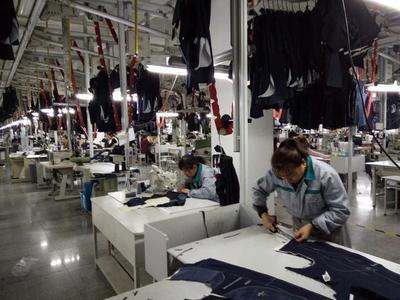 整合渠道，著力創(chuàng)新 諸暨紡織服裝產(chǎn)業(yè)的夾縫突圍之路